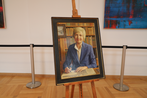 Porträt von Dr. Friede Springer